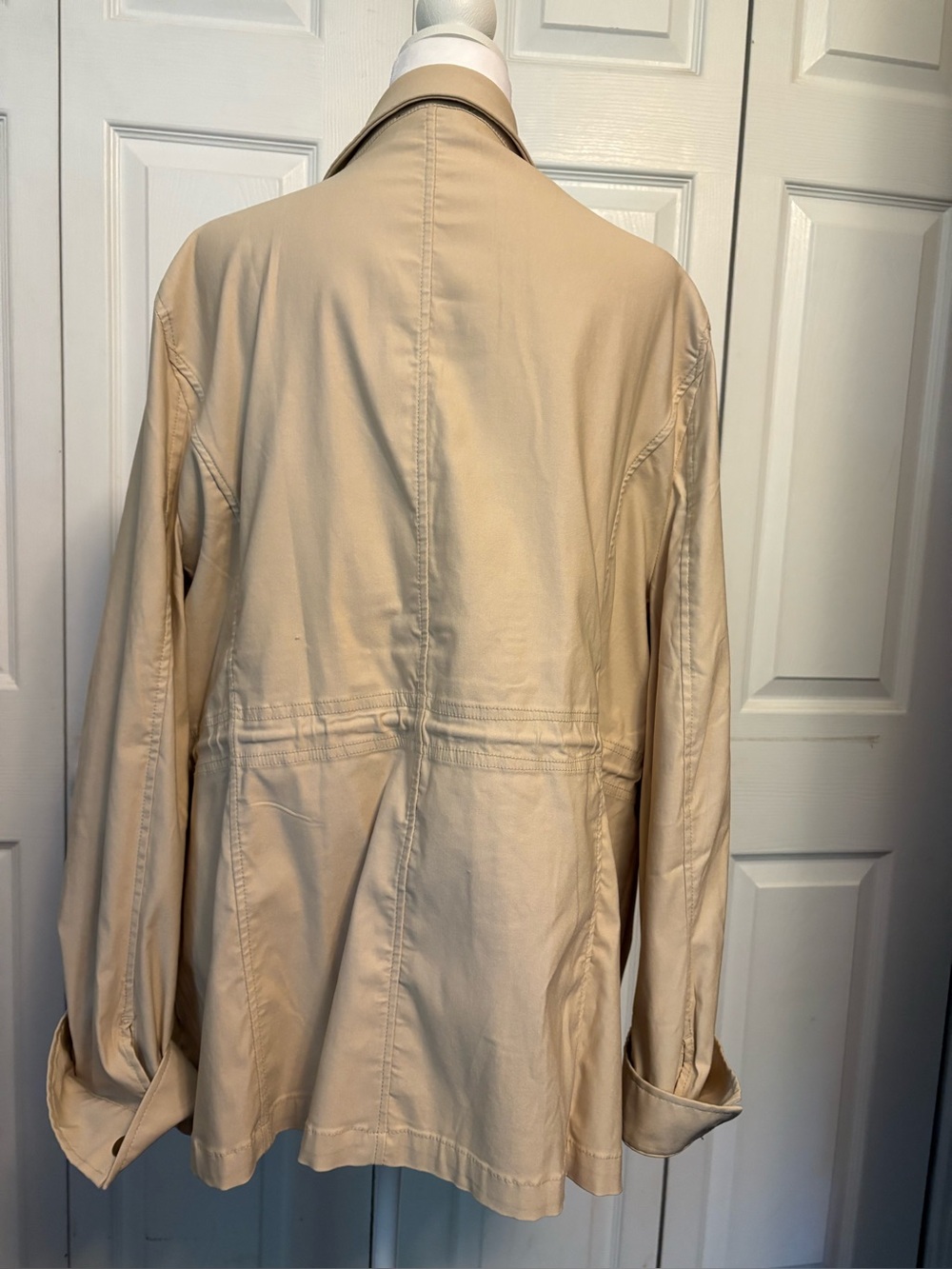 Beige Drawstring Utility Jacket with Zippered Pockets - Picture 2 of 6